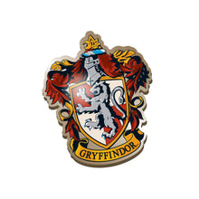 Cargar imagen en el visor de la galería, Pin Badge Enamel - Harry Potter (Gryffindor) The Book Nook