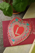 Cargar imagen en el visor de la galería, Love Concertina Greeting Card The Book Nook