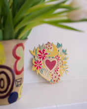 Load image into Gallery viewer, Floral Heart Greeting Card The Book Nook