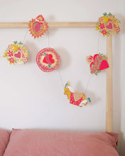 Load image into Gallery viewer, Hearts Sewn Garland The Book Nook