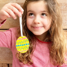Cargar imagen en el visor de la galería, Easter Decoration Gift Tin - DIY Craft Kit for Kids
