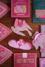 Cargar imagen en el visor de la galería, Love Letter Bird Greeting Card East End Press
